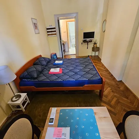 Vandrarhem Cricket Park *