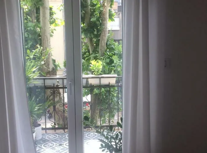 Hostel Cricket Park Belgrade